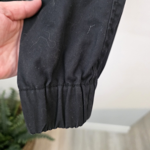 Aritzia TNA Black Hooded Utility Jacket - Picture 6 of 10